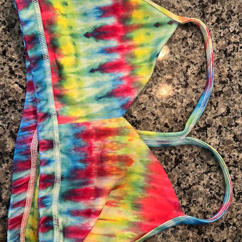 Fleo sports bra